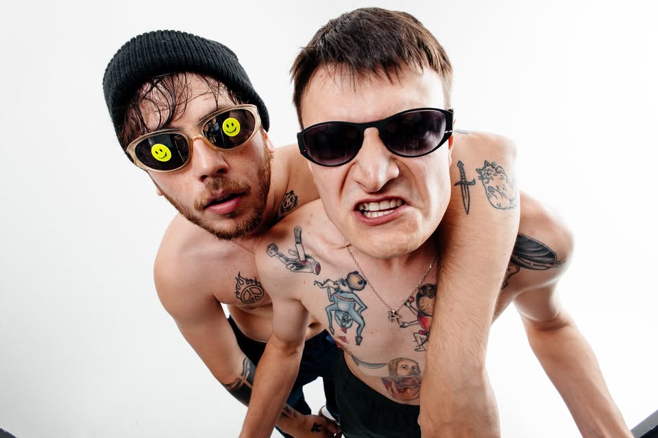 RUSSIAN VILLAGE BOYS | Hamburg