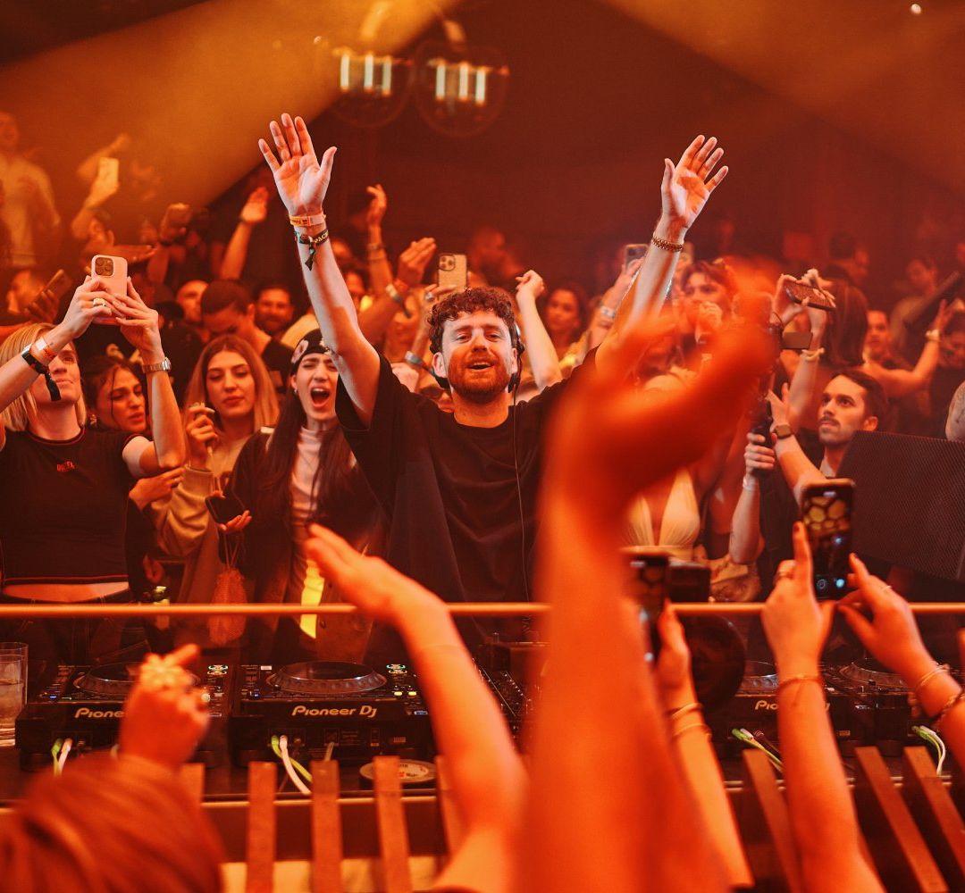 Franky Rizardo PRESENTS FLOW - OPENING PARTY event cover